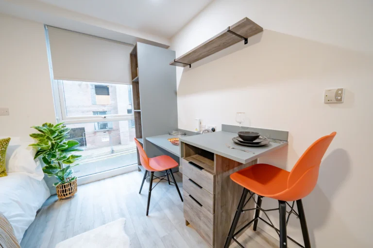 Silver studio - Urban Hub (12)